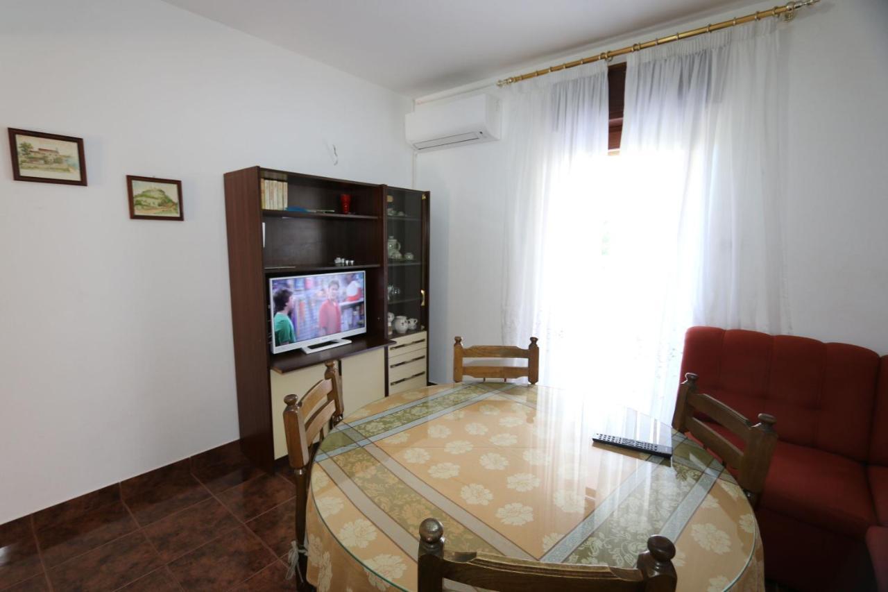 Apartments Grskovic G. Setaliste Šilo Eksteriør bilde